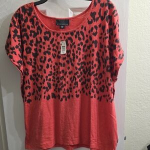 attention Coral Red Short Sleeve Leopard Print Tee Size XL